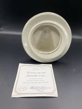 NEW Vintage Lenox Ivory and 24 Karat Gold Memorable 5” Free Standing Round Frame