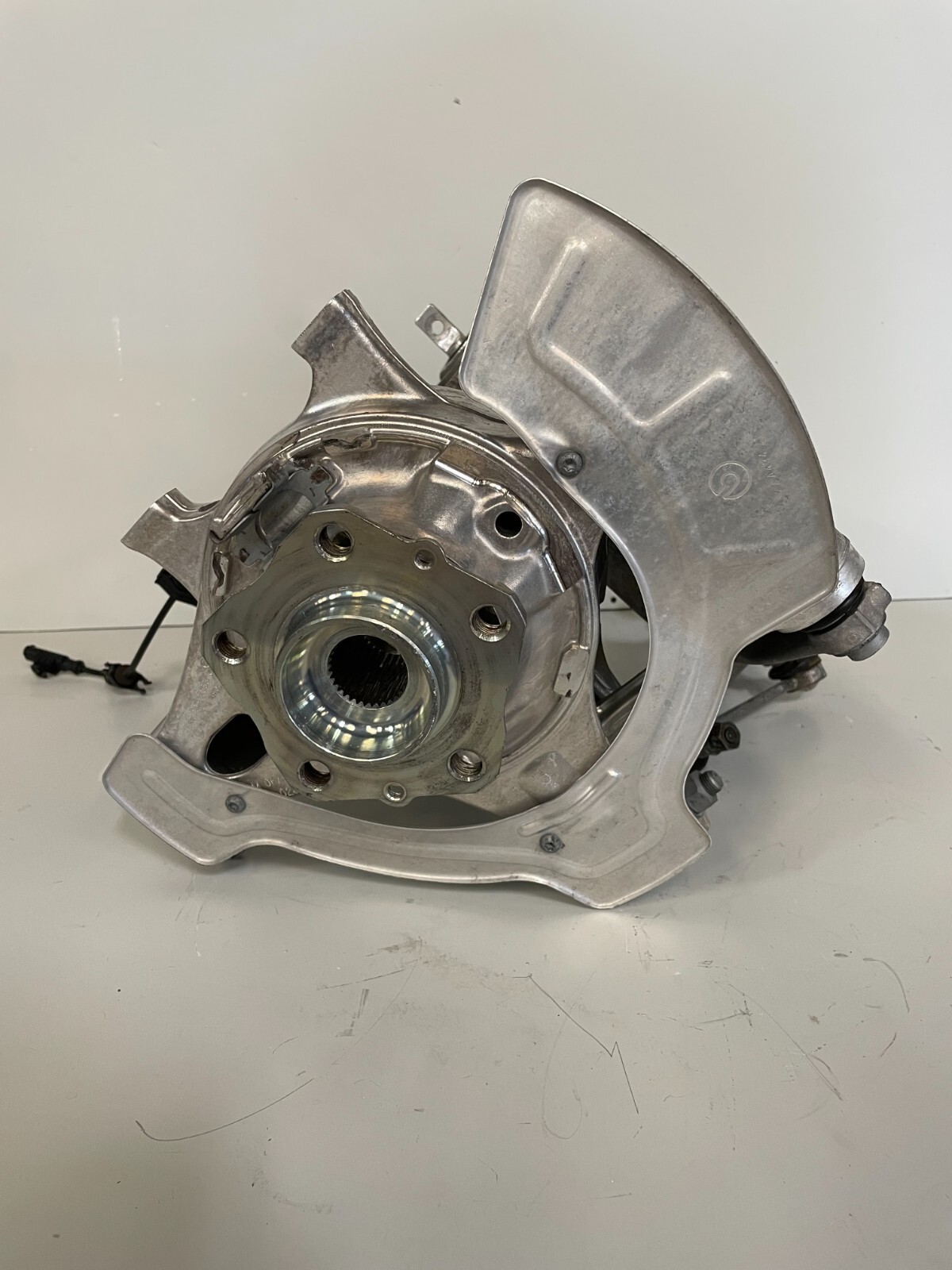 Ferrari California Right Rear SPINDLE KNUCKLE ARM 238470 260882 245703