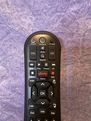 Set Of 3 Remote Replacements - Vizio, Definitive Comcast, Vizio W/keyboard - Picture 3 of 24