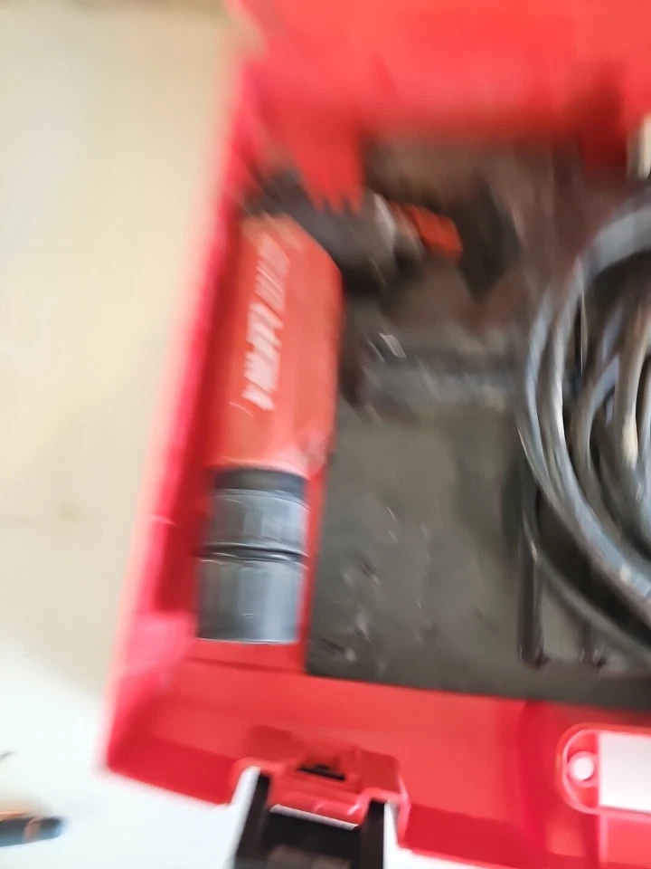 Juego de pistola de tornillo de alimentación automática para paneles de yeso con cable Hilti SF4000 y SMI 55 Plus con estuche *GENIAL* Foto 3 de 3