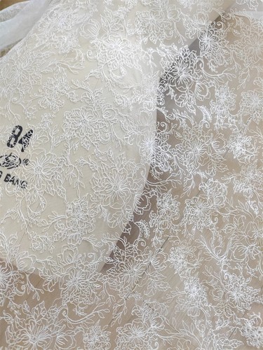 Fioritura Cordonato Costume Abito Pizzo Tessuto Ricamo Sposa Abito da Sera Tulle - Foto 1 di 5