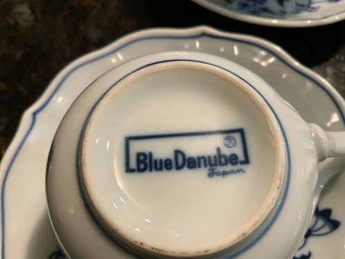 Vintage 8 Blue Danube China Coffee /Tea Cup & Saucers Blue Onion pattern Japan - Picture 4 of 4
