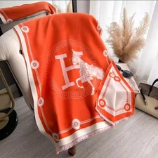 Luxury Horse Carriage Print Scarf Women Winter Shawl Warm Blanket Wrap