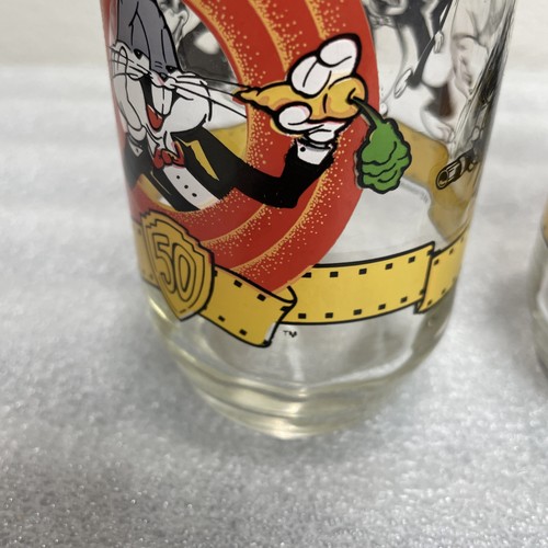 Bugs Bunny Happy Birthday 50th Anniversary Glass Warner Bros. Looney Tunes 1990 - Picture 5 of 7