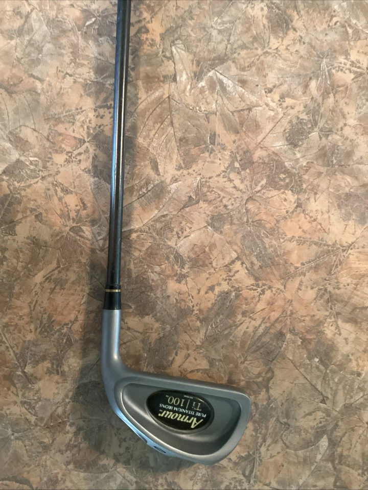 Tommy Armour Ti 100 Pure Titanium 1 Iron Regular Flex Graphite Shaft,Armour Grip - Image 2 of 4