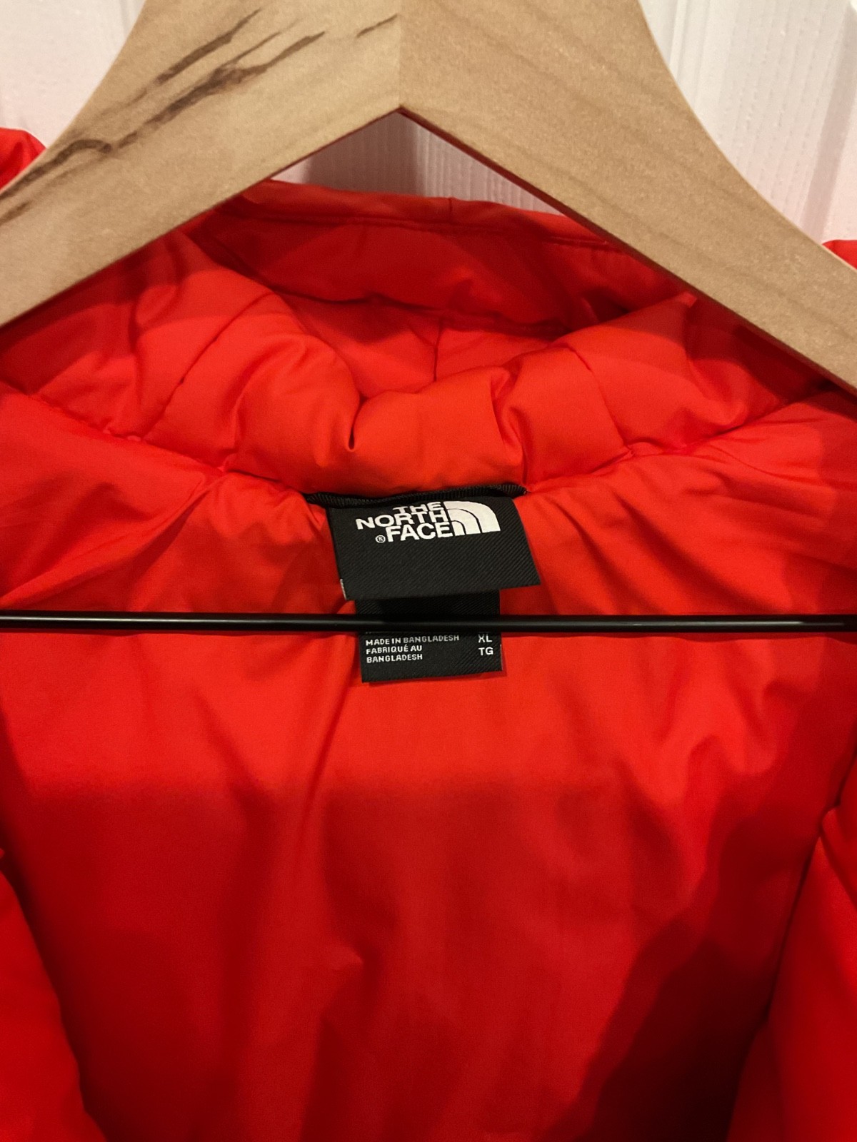 North Face Aconcagua 3 Hoodie Jacket Down Insulated Puffer Red Coat Size XL thumbnail 3