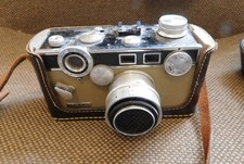 Vintage Argus 35MM Rangefinder Camera LC3 Beige Body Missing Leather Top Piece 