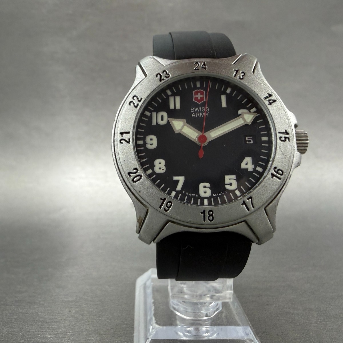 Swiss Army Watch Men 39mm Black Dial Silver Tone Round MK  display picture 3