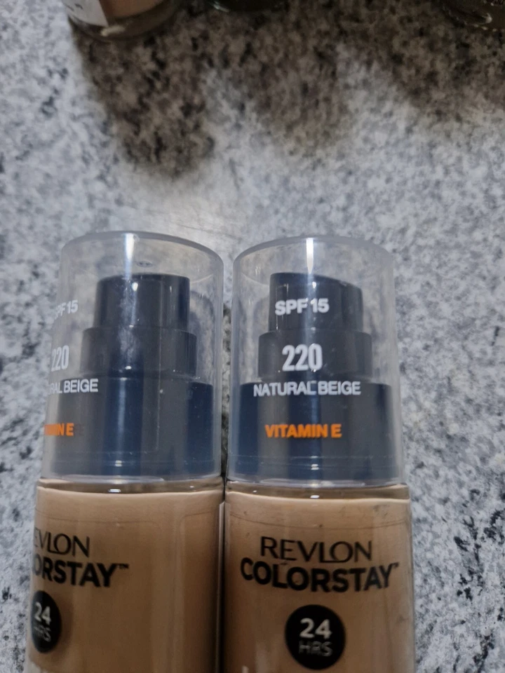2 x NATURAL BEIGE REVLON COLORSTAY FOUNDATION 24Hrs 30ml - Image 3 of 4