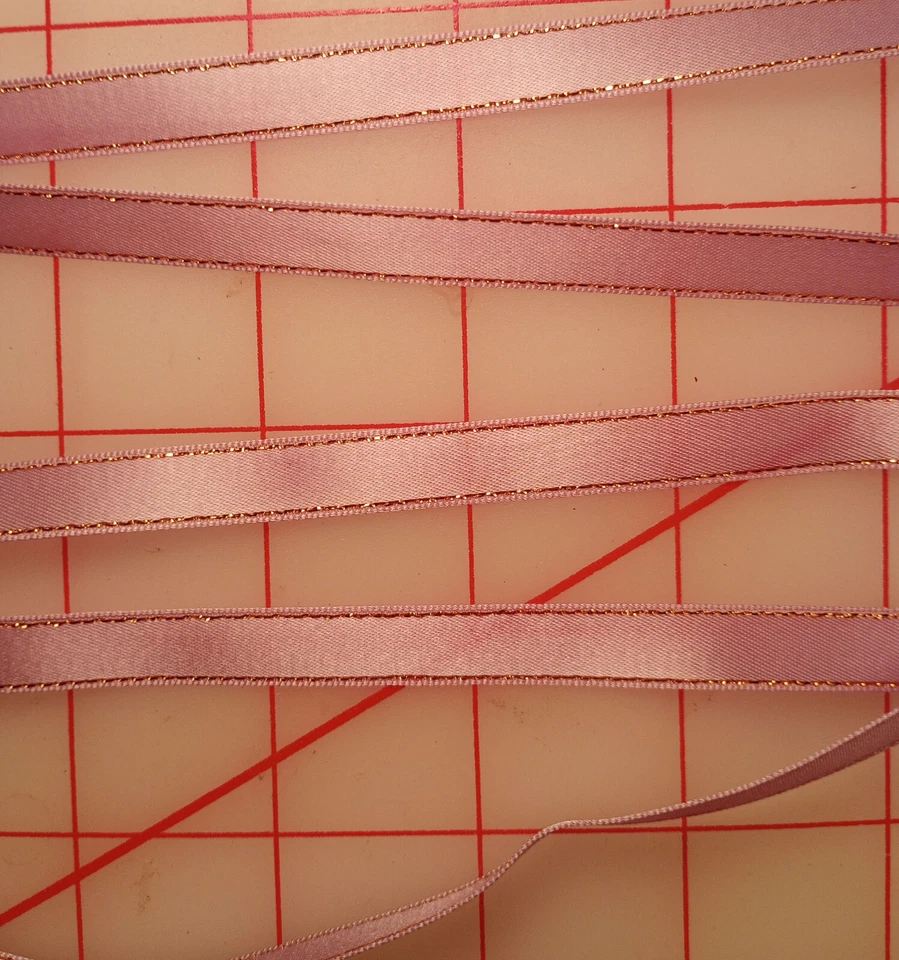 Cinta de satén vintage de 33 yardas con bordes dorados de 10 mm 7/16" Japón  Foto 4 de 4