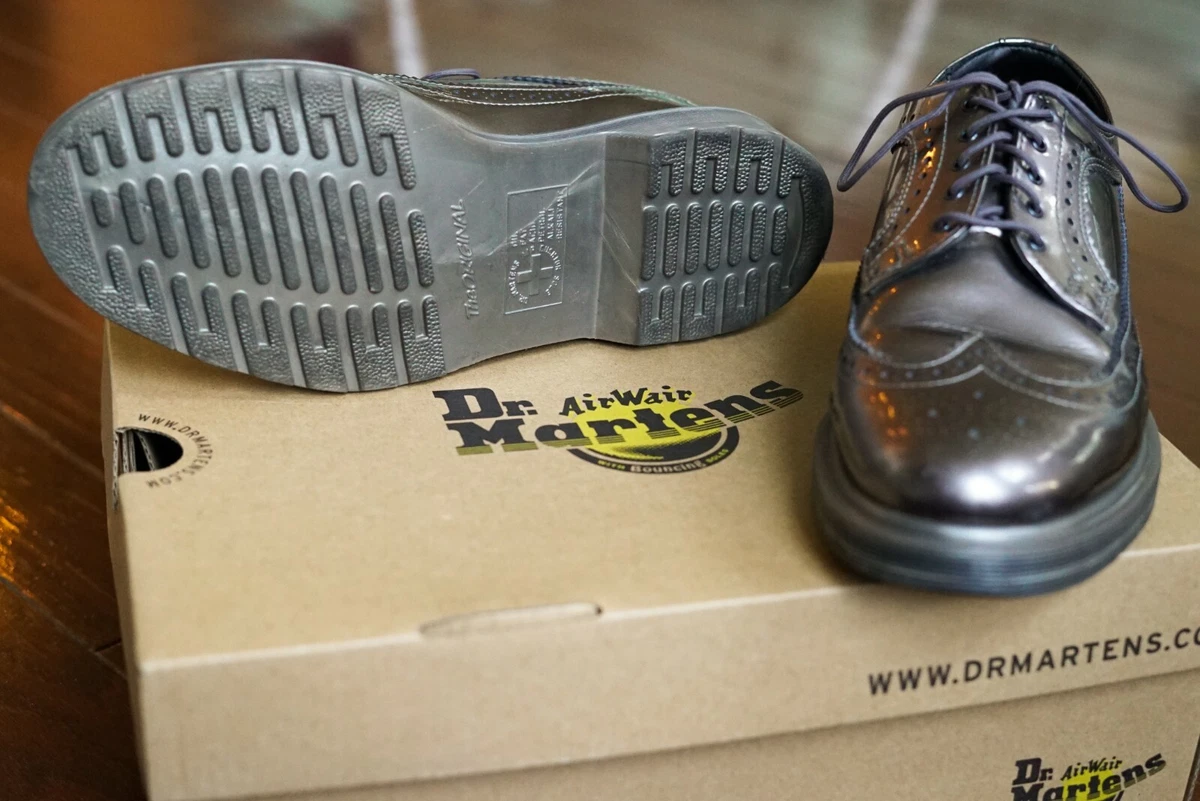 DR. MARTENS 3989 IN PEWTER SPECTRA WINGTIP 5 EYELET BROGUE SHOE WM9 MEN7 | eBay