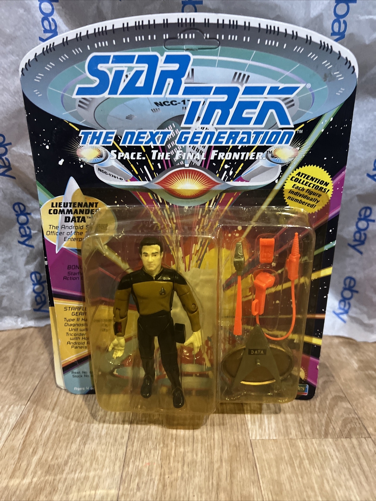 Playmates - Star Trek The Next Generation Commander Data Action Figure - 1992