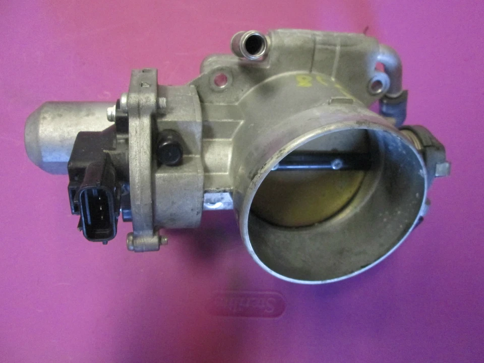 JAGUAR XJ8 XJ8L VANDEN PLAS TROTTLE BODY & SENSOR 2W939F991AE DENSON Foto 2 de 3