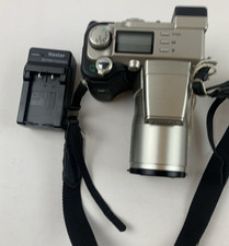 Olympus CAMEDIA C-2100 Ultra Zoom 2.1MP Digital Camera - Black