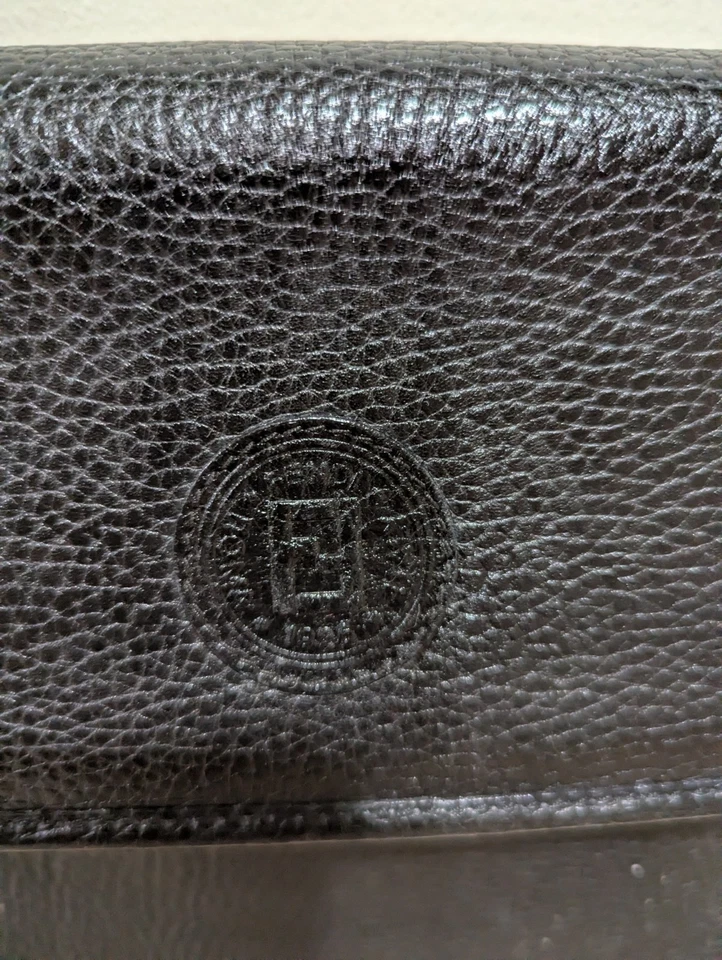 Bolso de hombro Fendi mediano negro Foto 4 de 4