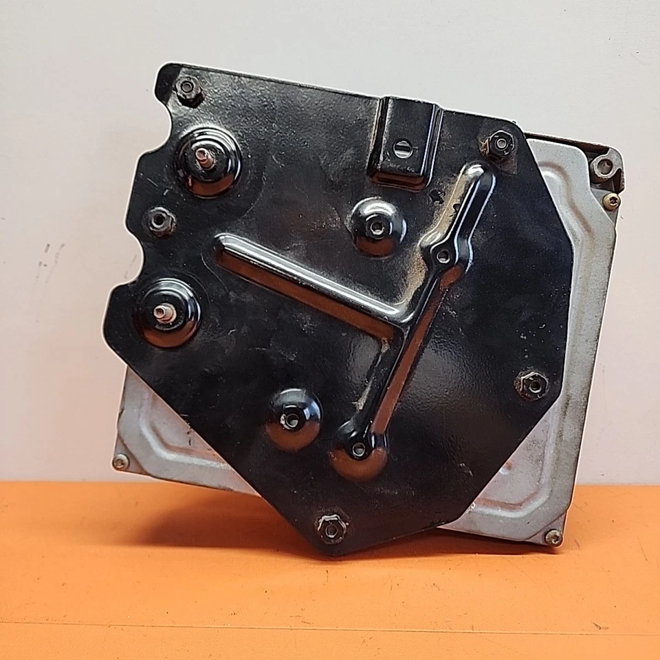 8953005026 | Jeep Cherokee Wagon 1987 4,0 L 6 cilindros ECM ECU motor computadora fabricante de equipos originales Foto 4 de 4