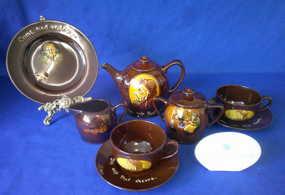 Royal Doulton Kings Geschirr Set Tee für zwei Teekanne Milchkännchen Zucker zwei Tassen & Untertassen