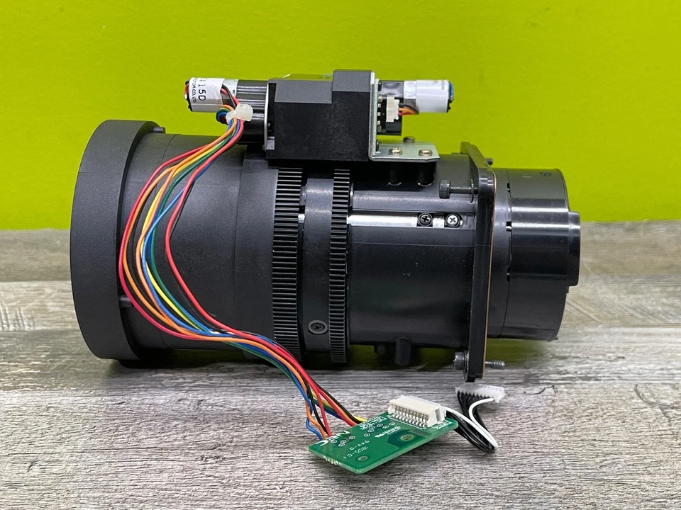 NEC MT60-26ZL Long Zoom Projection Replacement Lens for MT1065 Projector 2002 - Image 2 of 4