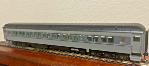 UNION PACIFIC "HEAVYWEIGHT" PAIR WINDOW COACH CAR- HO Scale-INTERIOR NEW OOP