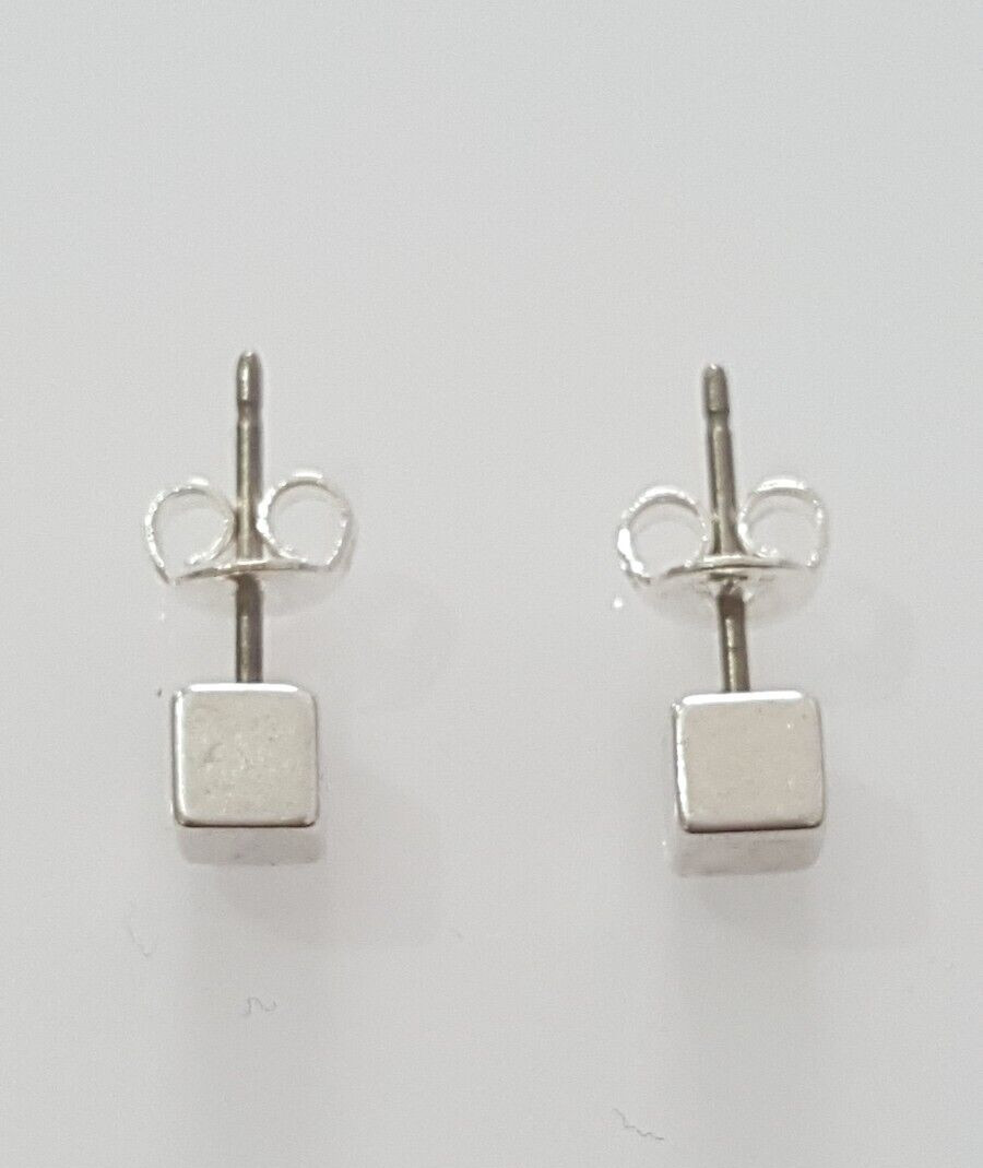 Gorgeous sparkling Solid Silver Cube Stud Earring… - image 3