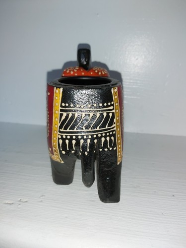 HAND PAINTED INDIAN MANGO WOOD ELEPHANT TEALIGHT HOLDER - BLACK - Picture 5 of 6