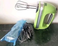 KitchenAid Hand Mixer 9 Speed Lime Green Retro Discontinued Color KHM926QGA