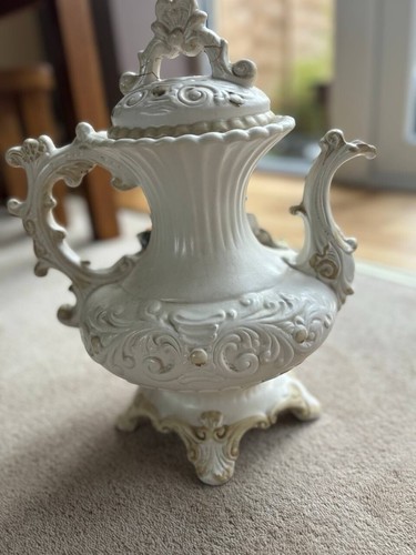capodimonte Italian porcelain large vase excellent condition - Picture 2 of 5