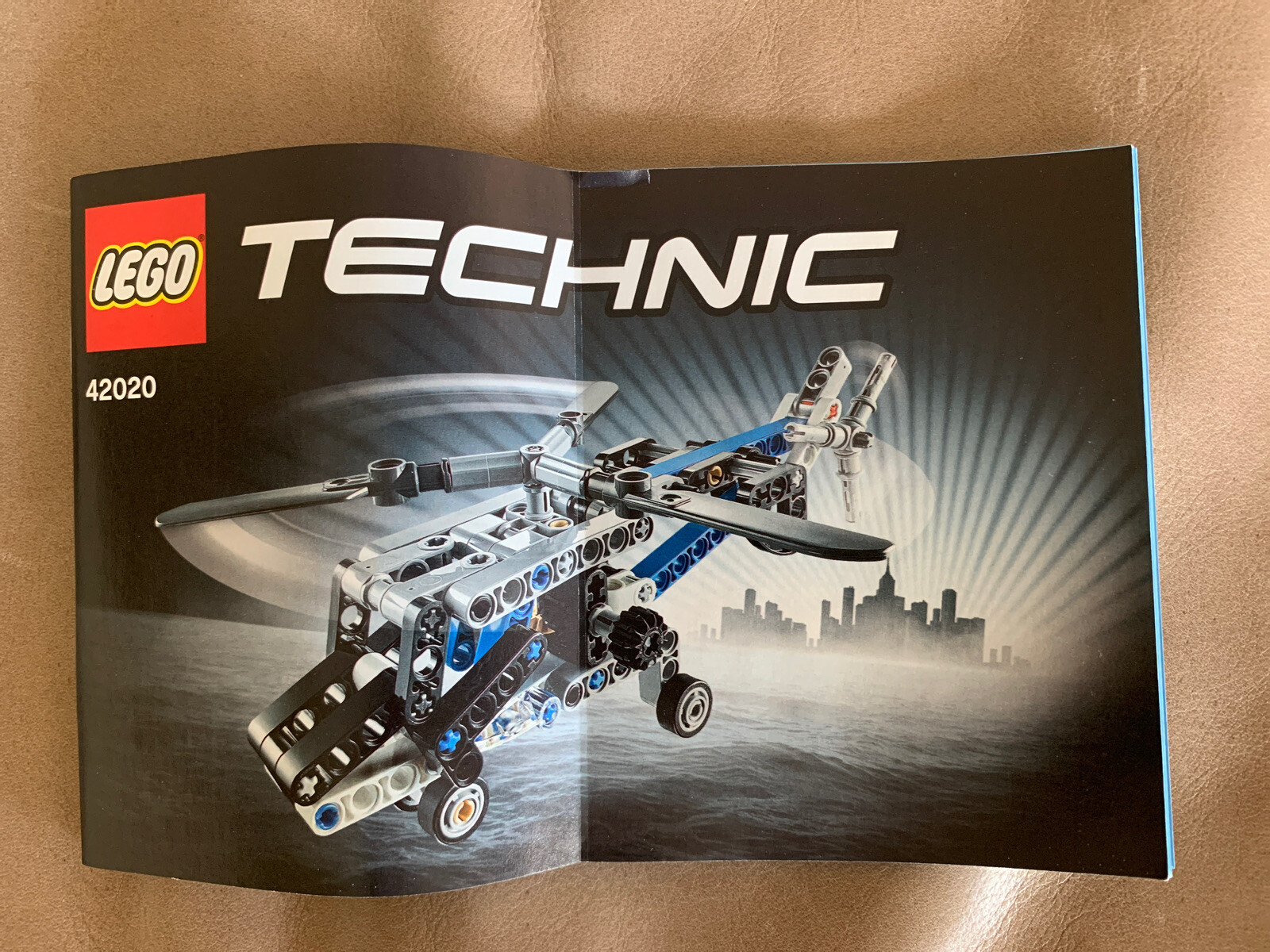 lego technic 42020