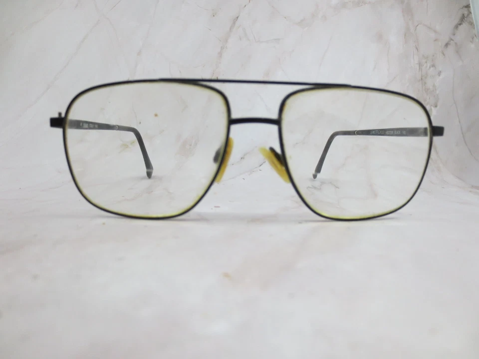 Armação de óculos Luxottica Hector unissex preto fosco metal aro completo quadrado 140 - Imagem 2 de 4