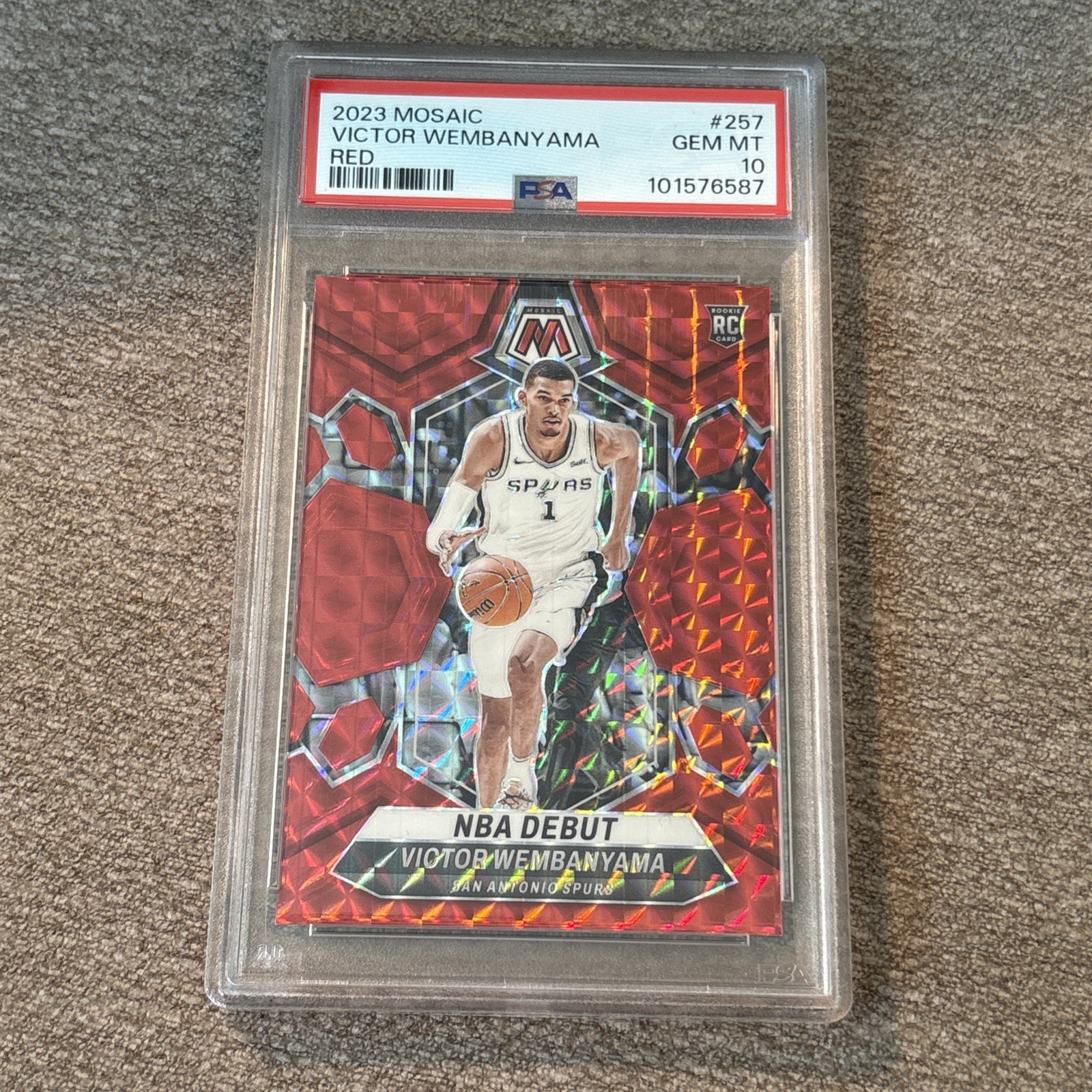 Victor Wembanyama 2023 Mosaic #257 NBA Debut - Red Price Guide 