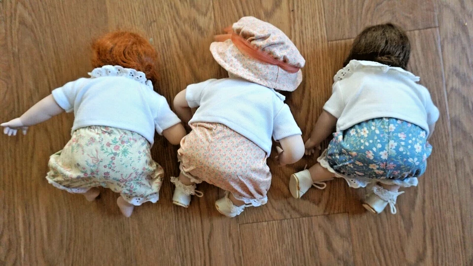 VINTAGE ASHTON DRAKE by KATHY HIPPENSTEEL POCELAIN WEEKDAY 9" DOLLS SET OF 3 - Изображение 3 из 3