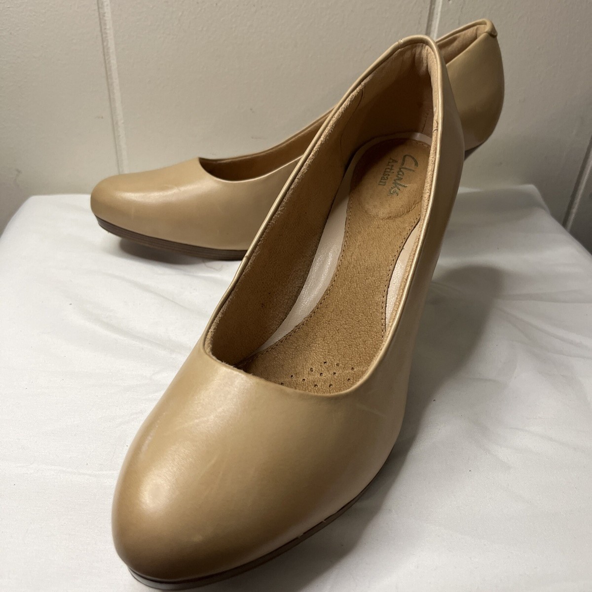 Clarks Indigo Women's Shoes Heels Pumps Size 10 M Camel Tan