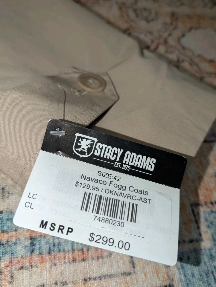 NUEVA gabardina para hombre color tostado talla 42 Stacy Adams doble pecho precio de venta sugerido por el fabricante $299.00 Foto 4 de 4