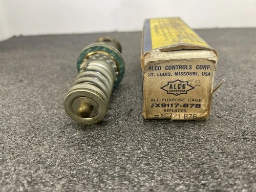 ALCO CONTROLS CORP. All Purpose Cage X9117B7B Replaces #XC721-B7B. NOS