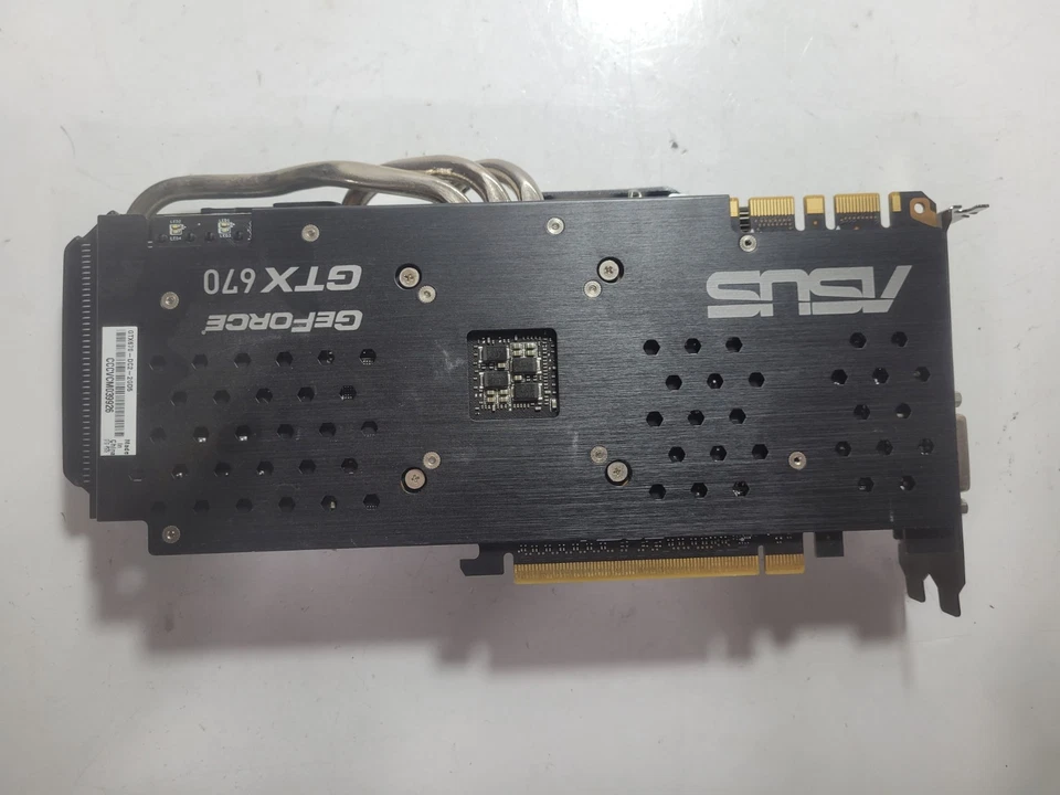 Asus Nvidia GeForce GTX 670 4GB GDDR5 Desktop Graphics Card #0290 - Image 2 of 4