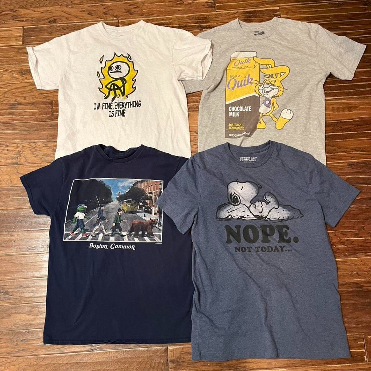 Bundle Lot Medium Assorted 4 Graphic Comic T-shir… - image 1