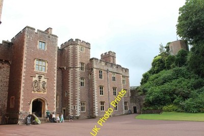 Foto A2 Dunster Castle (13) Dieses Foto [[4875680]] zeigt ein weiteres c2014