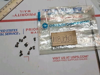 NOS 61-71 MOPAR PASSENGER CARS Lot Of 13 Original Blind Oval Head Rivets 118140