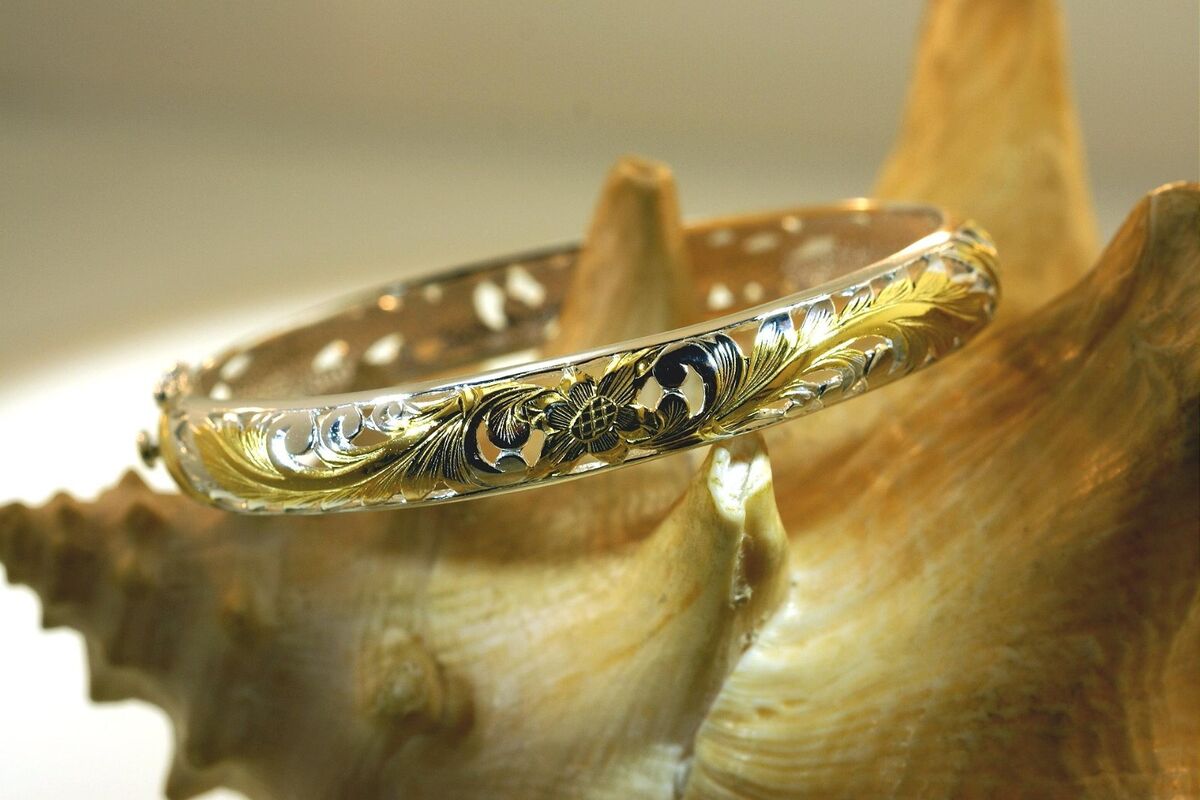 Baltic Amber Cuff Bracelet with Sterling Silver and 24k Gold-plated Accents Baltic Amber Cuff Bracelet with Sterling Silver and 24k Gold-plated Accents