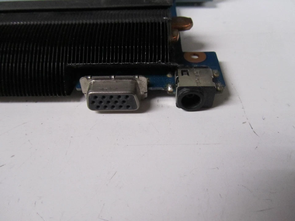 Samsung RC512-L i3-2310M@2.1GHz Intel Motherboard - BA92-08417A - Tested - Image 4 of 4