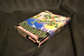 Videogame NES Nintendo Boxed Teenage Mutant Hero Turtles 1990 & lefalets