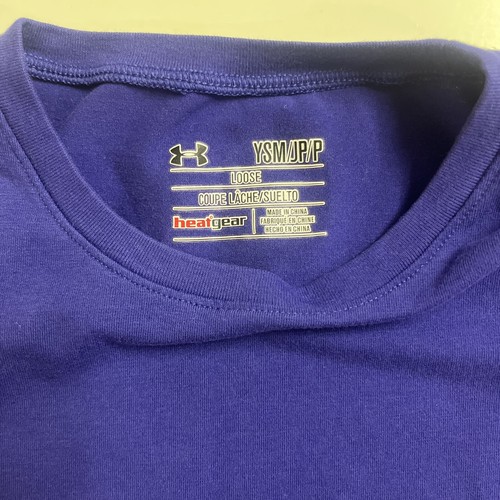 Under Armour Youth small Girls - UA Purple Shirt - Top - Heat Gear -Short sleeve - Picture 4 of 5