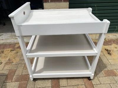 gumtree boori change table