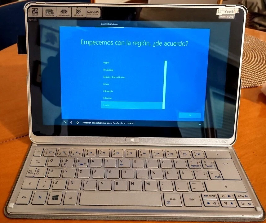 Tablet PC Acer Aspire P3-171-3322Y2G06AS (Caja Original) - Imagen 3 de 4