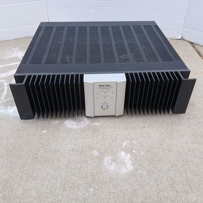 Rotel RMB-1066 Six Channel Class A/B High Current Power Amplifier Silver Black