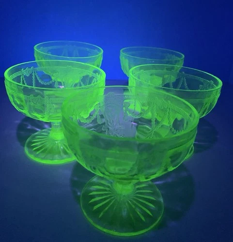 VTG Green Uranium Cameo Ballerina Sherbet Glasses Dishes Lot Of 5