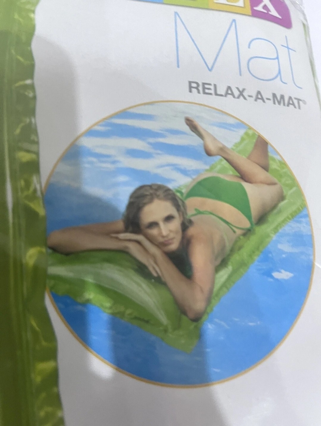 INTEX Relax-A-Mat Floating Lounge Green 72 in x 27 in Adults Only NEW 1 MAT
