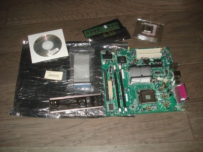 Intel D945GCCR  Micro ATX  Motherboard w/2.2GHz Intel Core2 Duo Processor RAM