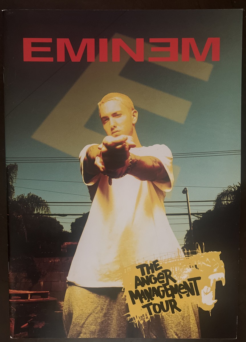 RARE Eminem Spec Ed Book THE ANGER MANAGEMENT Tour Concert Program