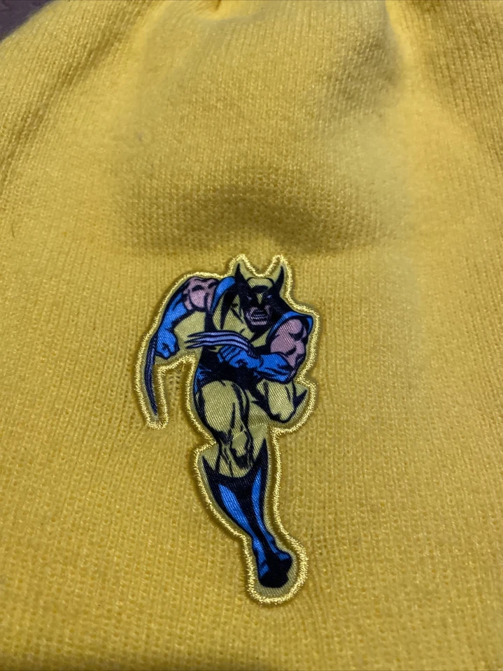 Gorro tejido X-Men Wolverine amarillo talla única Marvel caja de botín exclusivo Foto 2 de 4